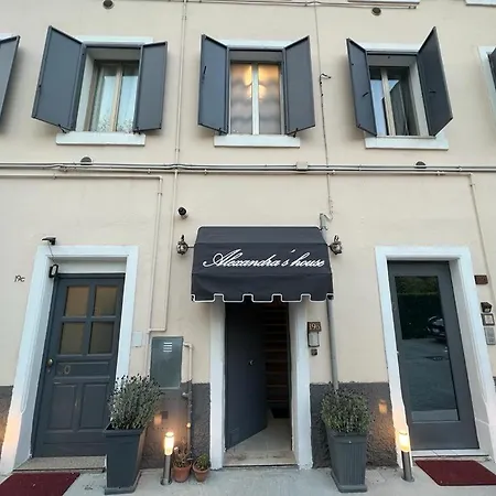 Alexandra'S House Apartment Verona Exterior photo